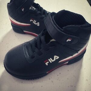 Fila Kids Navy and Red Sneakers